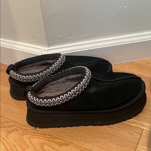 Ugg Platform Tazz II Black size 8
